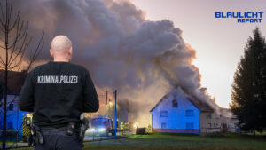 Nach Brand in Großhennersdorf: Polizei ermittelt wegen versuchten Tötungsdelikts!