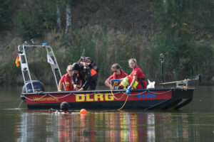 Taucher finden leblose Person bei Suchaktion in Buchholz