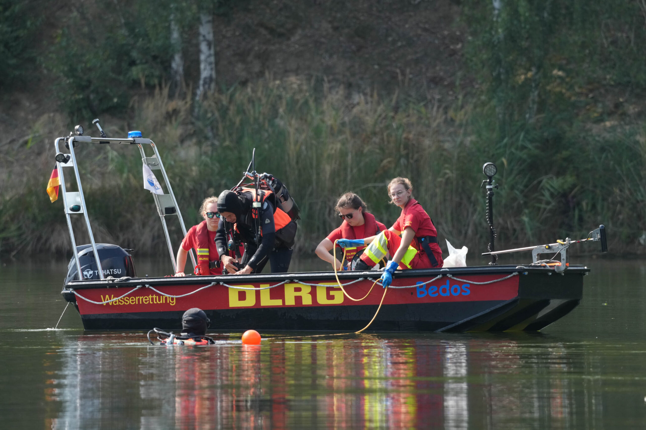 Taucher finden leblose Person bei Suchaktion in Buchholz