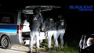 Schwerbewaffnete Einsatzkräfte in Radeberg: Polizei stellt gestohlenen VW Touareg sicher